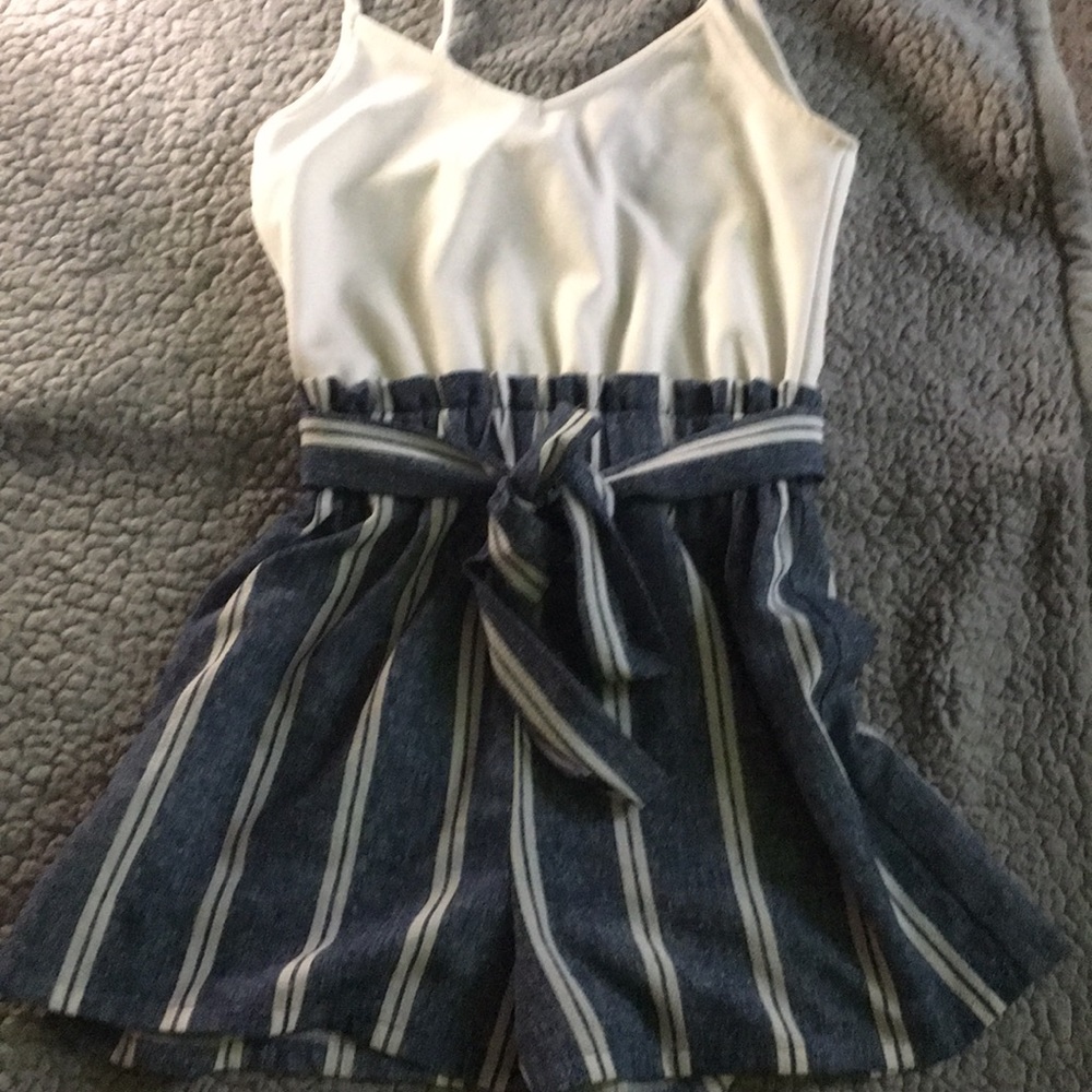 XS romper